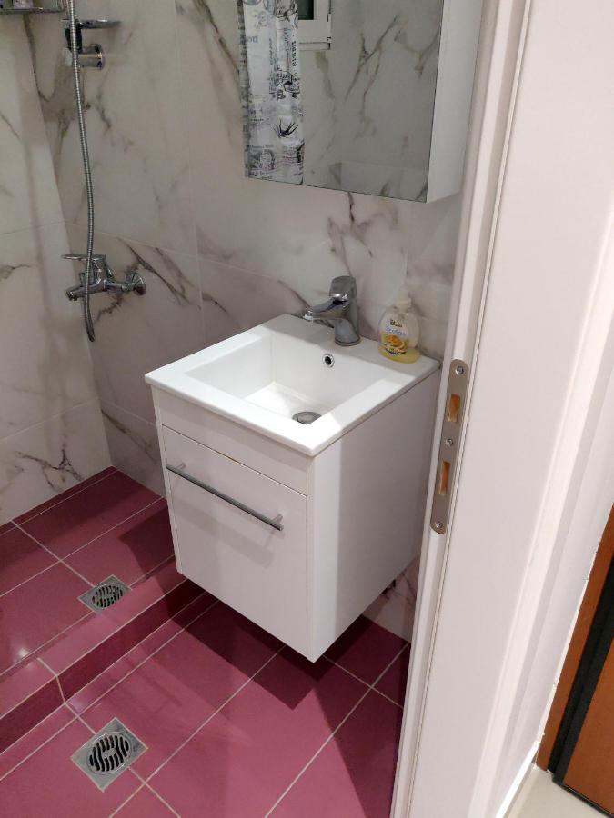Luxury Studio In The Center Of Larissa Apartment Luaran gambar